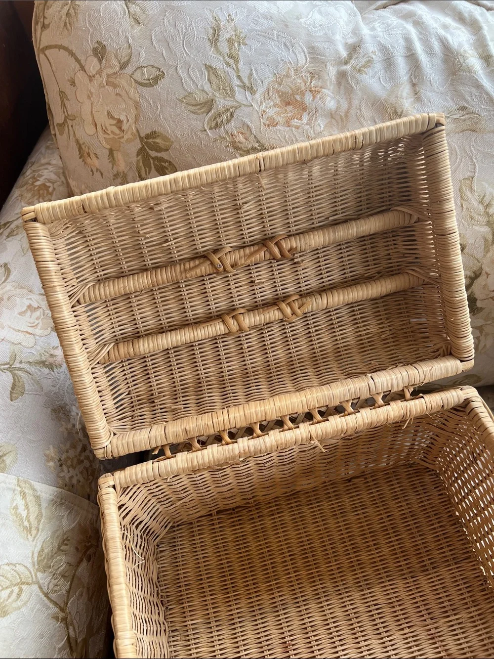 Picnic Basket - Picture 10 of 10